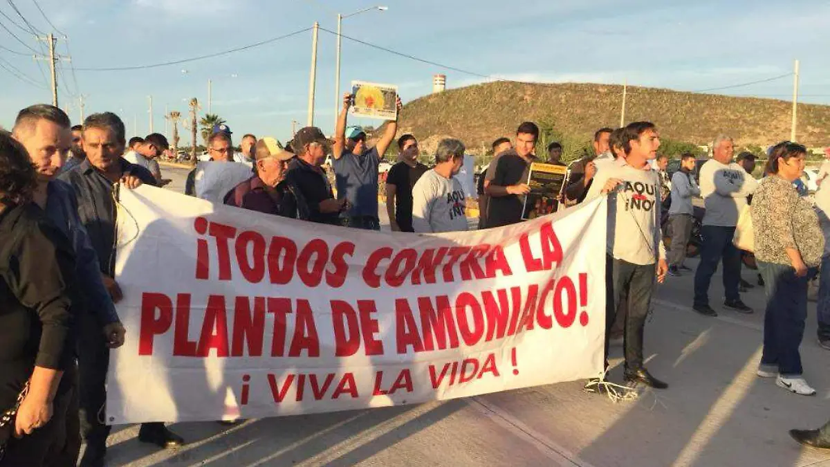 TOPOLOBAMPO-PROTESTAS-cortesia colectivo aqui no (2)